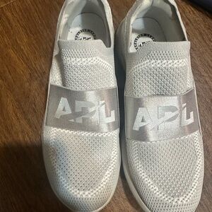 APL  Slip-On Sneakers size 9 women’s